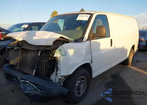 2018 Chevrolet Express 2500 Work Van из США, поврежденный, VIN 1GCWGAFP9J1340047
